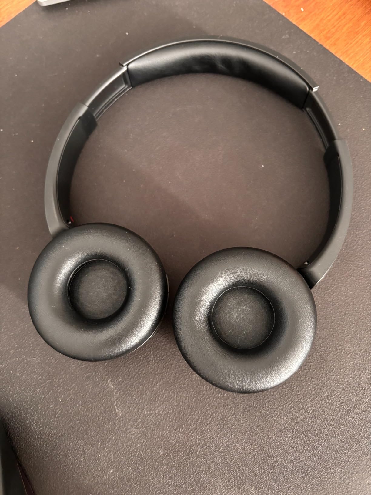 Sony WH-CH520 Wireless Headphones Bluetooth On-Ear Headset with Microphone and up to 50 Hours Battery Life with Quick Charging, Cappuccino - Customer Photo 2