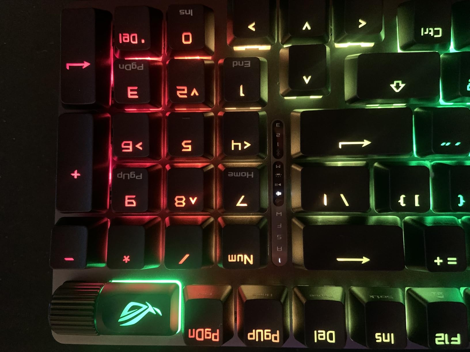 ASUS ROG Strix Scope II 96 Wireless Mechanical Gaming Keyboard – 96% Full-Size, Tri-Mode Connectivity, Hot Swappable Pre-lubed ROG NX Snow Linear Switches, PBT Keycaps, RGB, PC/Mac Support-Black - Customer Photo 1