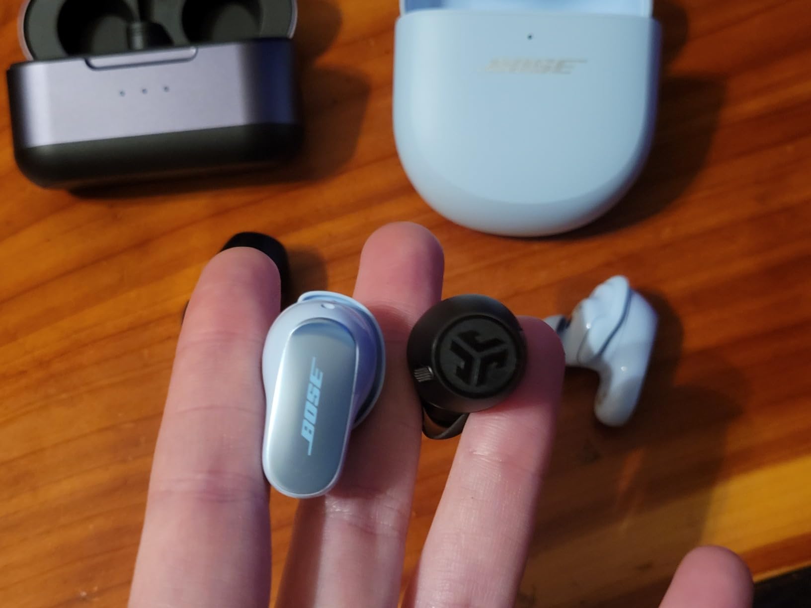 QuietComfort Ultra Bluetooth Earbuds, Wireless Earbuds with Spatial Audio and World-Class Active Noise Cancellation, Deep Bass, Up to 6 Hours of Playtime, Black - Customer Photo 4