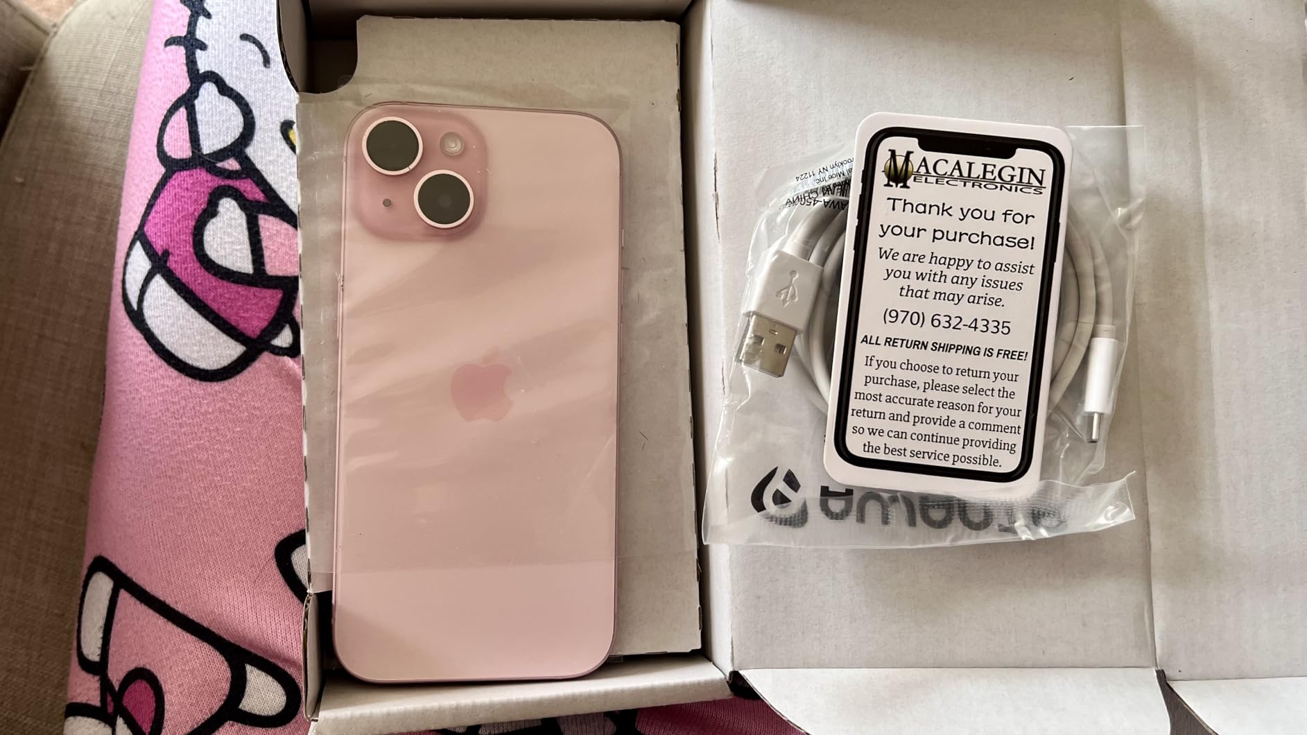 Apple iPhone 15 (Renewed), 128GB, Pink - Unlocked - Customer Photo 1