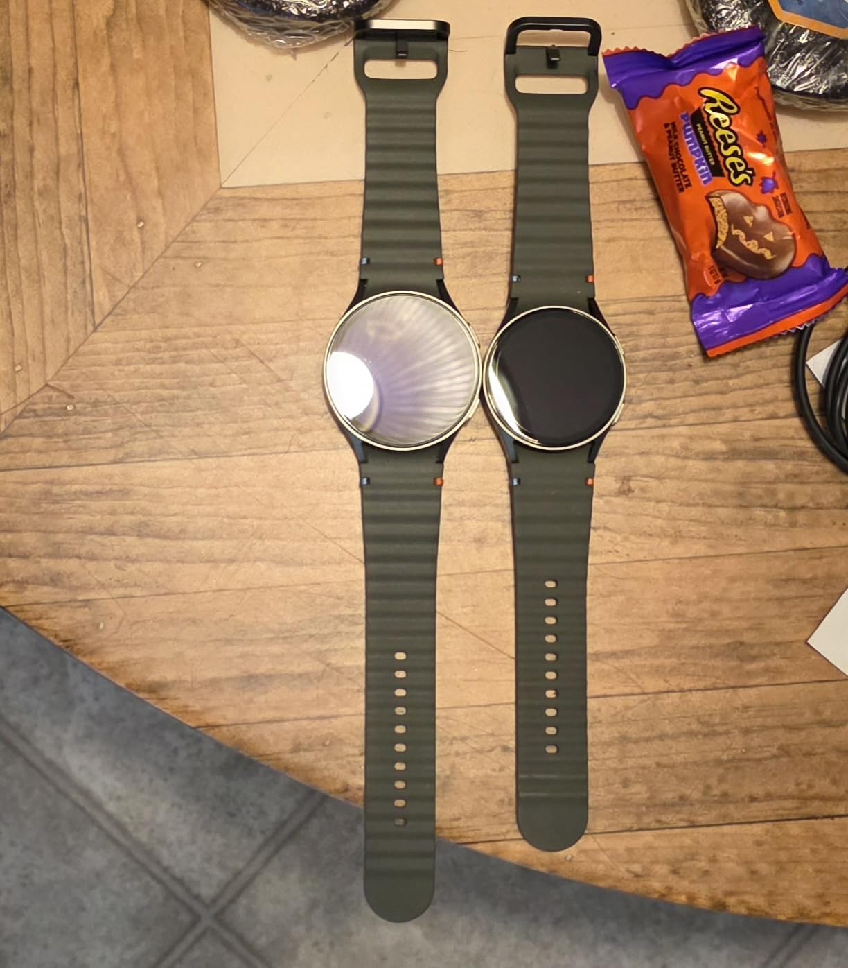 Samsung Galaxy Watch 7 40mm Bluetooth AI Smartwatch w/Energy Score, Wellness Tips, Heart Rate Tracking, Sleep Monitor, Fitness Tracker, 2024, Green [US Version, 1Yr Manufacturer Warranty] - Customer Photo 1