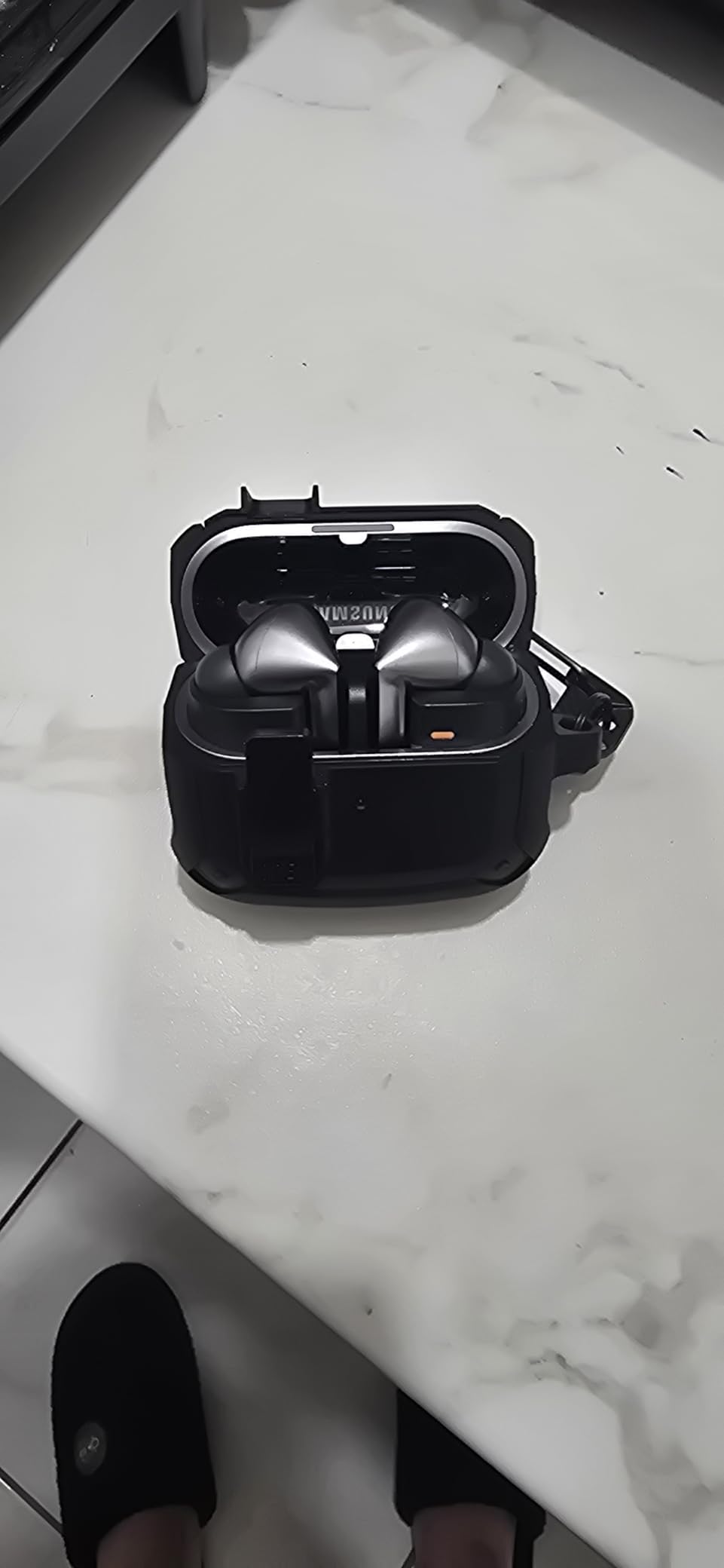 Samsung Galaxy Buds 3 Pro AI True Wireless Bluetooth Earbuds, Noise Cancelling, Sound Optimization, Redesigned Comfort Fit, Silver [US Version, Amazon Exclusive, 2Yr Warranty] - Customer Photo 3