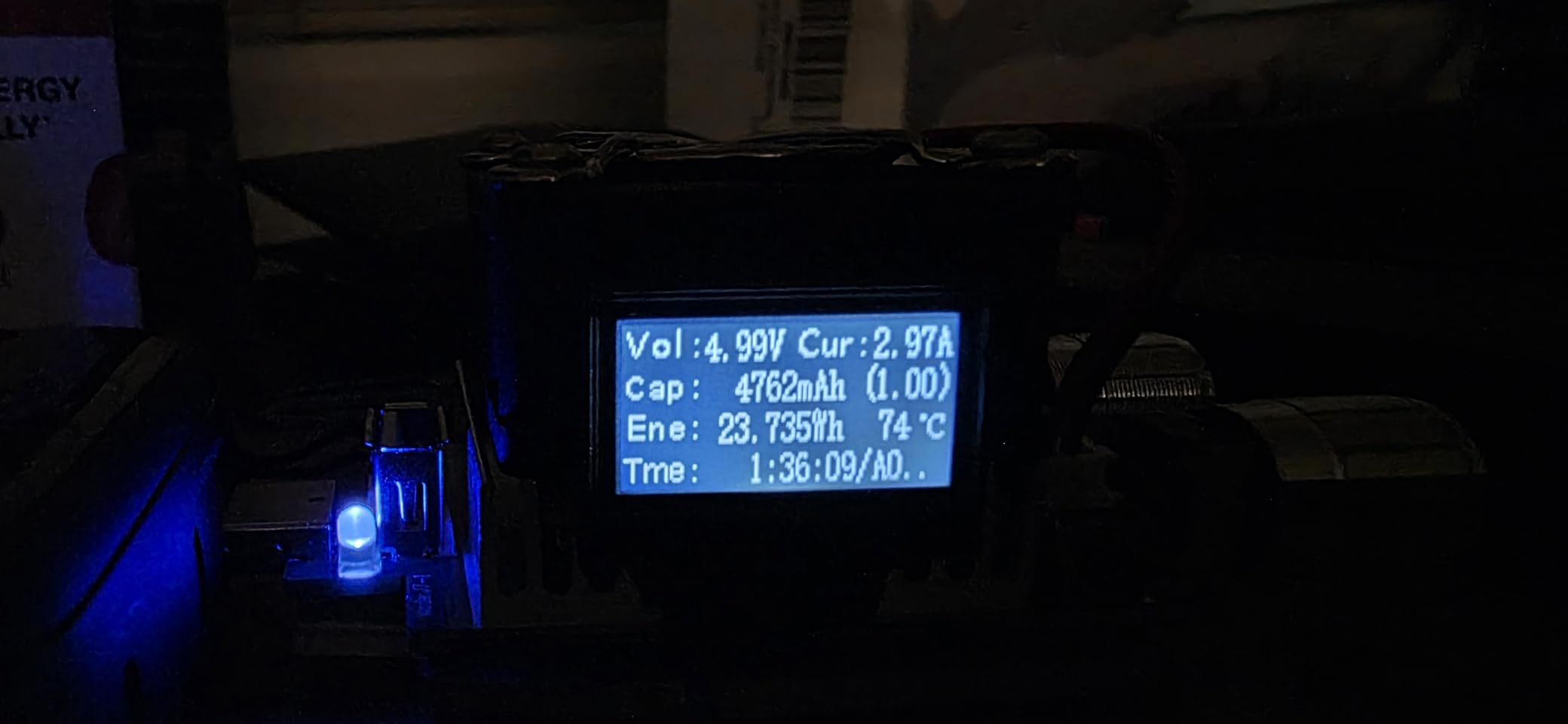 INIU Power Bank, 20000mAh 65W Ultra Compact USB C Laptop Portable Charger, PD QC Fast Charging 3-Output External Battery Pack for Laptop MacBook iPad Tablet Steam Deck iPhone 17 16 15 Pro Samsung S24 - Customer Photo 1