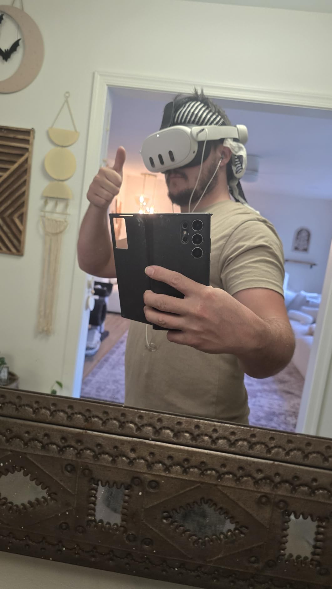 YOGES 10000mAh Battery Head Strap Compatible with Meta Quest 3S & Quest 3, Detachable Magnetic Battery, Rechargeable Headstrap to Extend Playtime for VR Headset Compatible with Meta Quest 3S - Customer Photo 1