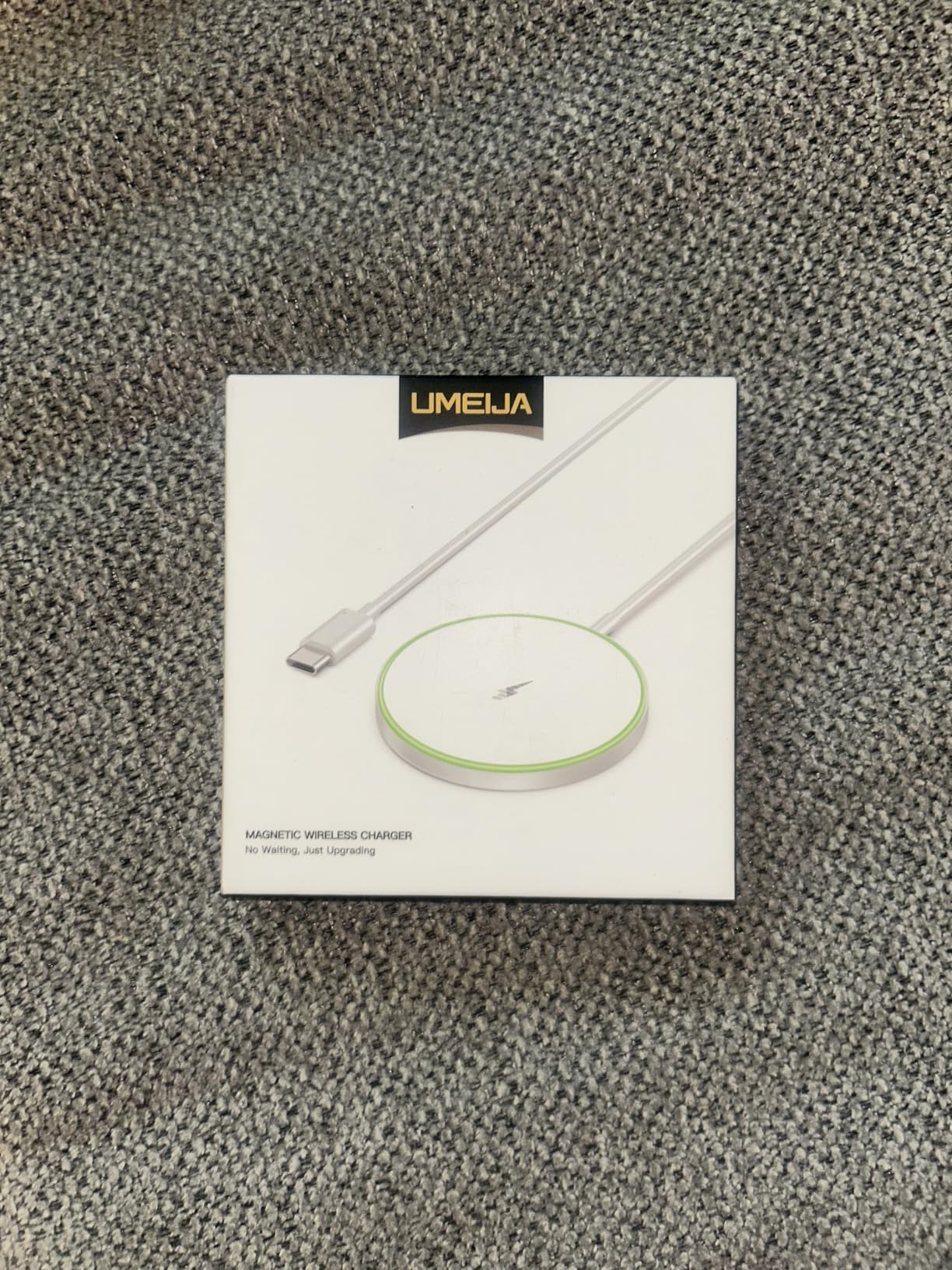 Magnetic Wireless Charger 15W Mag Safe Charger-Fast Charging Pad Compatible with iPhone17/16/15/14/13/12 Series & Airpods 2 3 Pro-LED Mag-Safe Pad with Dual Charging Ports Original Replacement（White） - Customer Photo 3