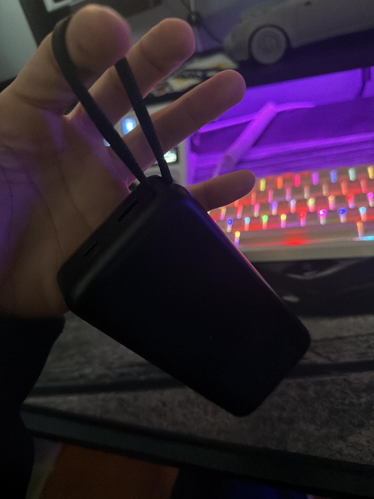 UGREEN Nexode Power Bank 20000mAh 45W with Built-in Cable, Fast Charging Portable Charger for iPhone 17 Pro/Samsung S25 Ultra/iPad Pro, 3-Port External Battery Pack with Digital Display, Travel Ready - Customer Photo 1