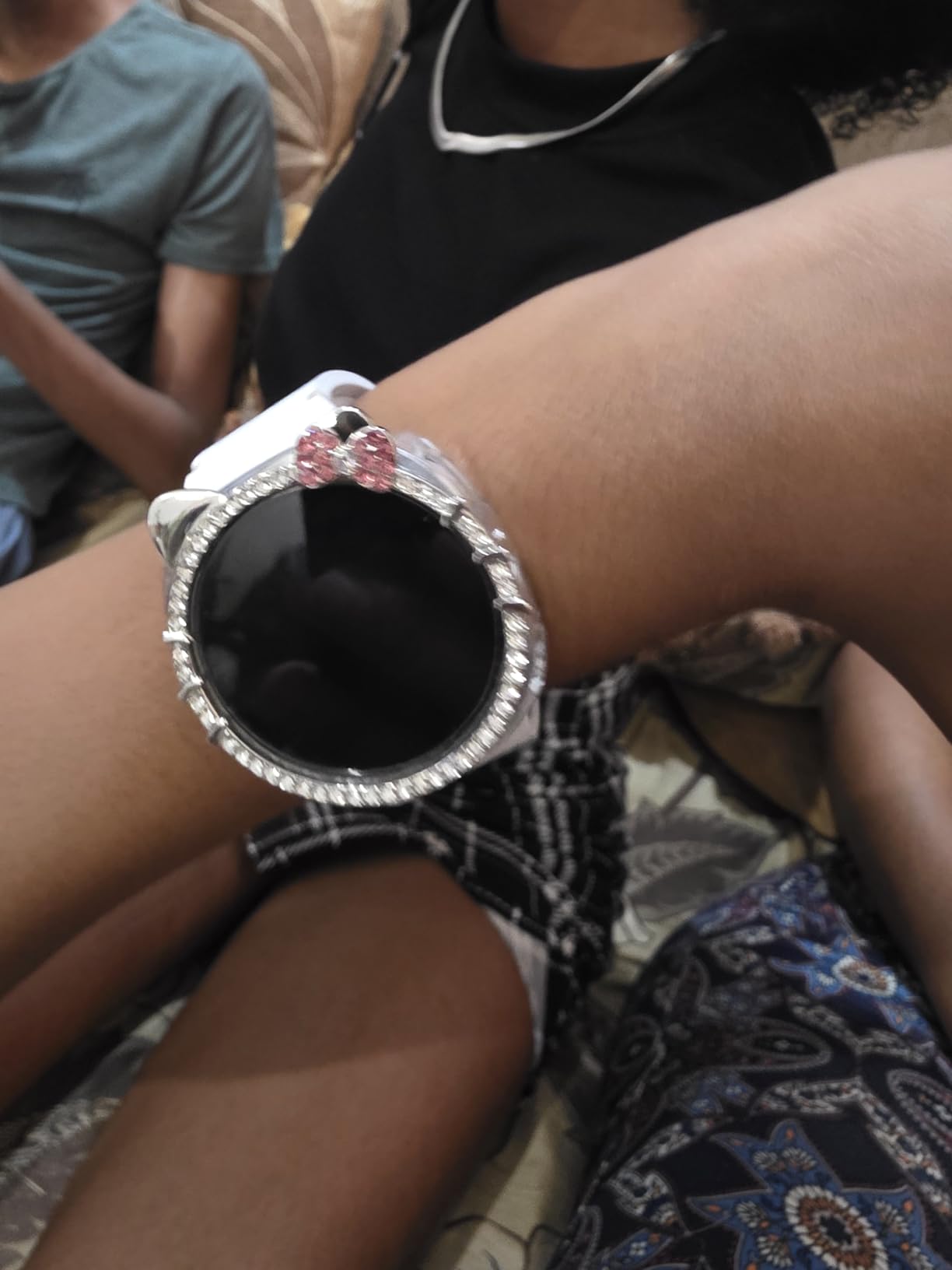 Samsung Galaxy Watch 8 (2025) 40mm Bluetooth Smartwatch, Cushion Design, Fitness Tracker, Sleep Coaching, Running Coach, Energy Score, Heart Rate Tracking, Graphite [US Version, 2 Yr Warranty] - Customer Photo 5