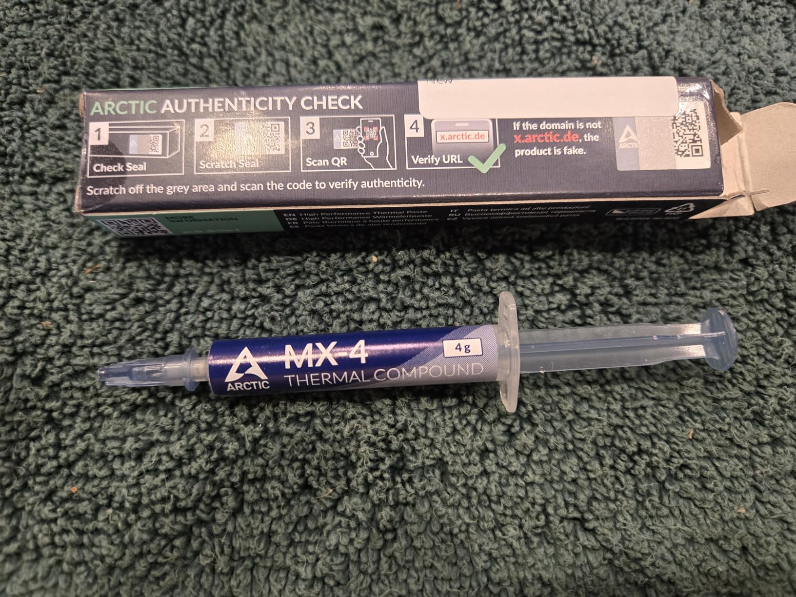 ARCTIC MX-4 (4 g) - Premium Performance Thermal Paste for All Processors (CPU, GPU - PC, PS4, Xbox), Very high Thermal Conductivity, Long Durability, Safe Application, Non-Conductive, Non-capacitive customer photo 1