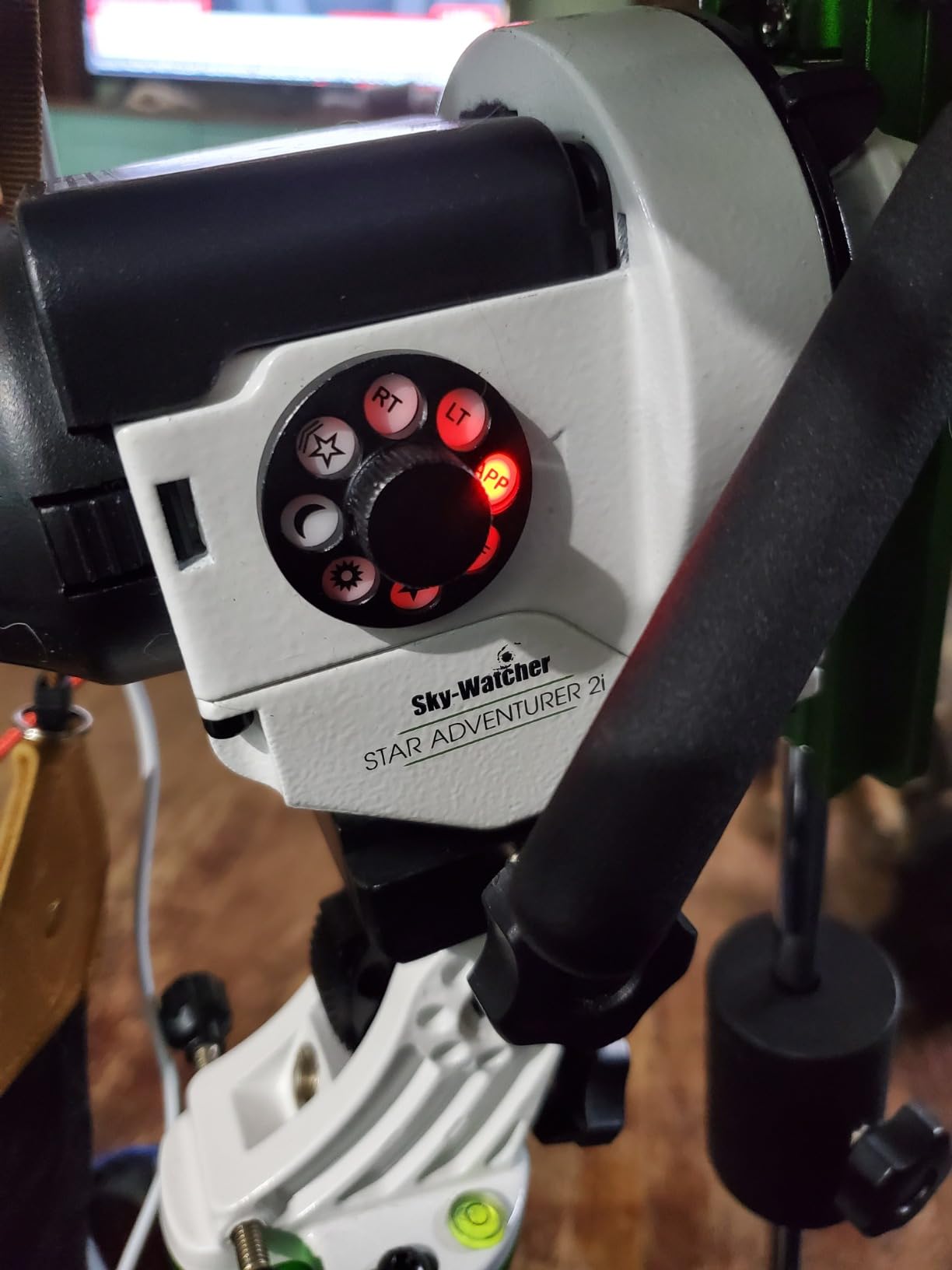 Sky-Watcher Star Adventurer 2i Pro Pack - Motorized DSLR Night Sky Tracker customer photo 2