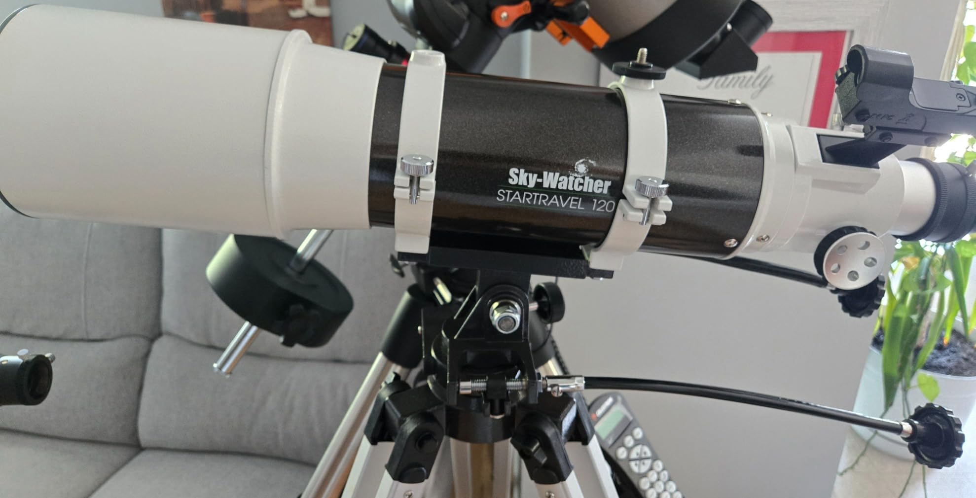 Sky-Watcher StarTravel 120mm f/5 AZ3 Refractor Telescope customer photo 2