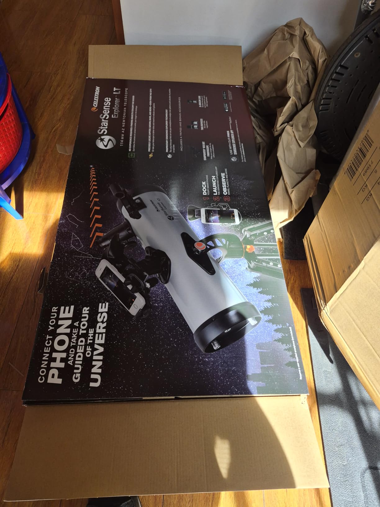 Celestron StarSense Explorer LT 114AZ App-Enabled Telescope - 114mm Newtonian Reflector with Smartphone Dock customer photo 1